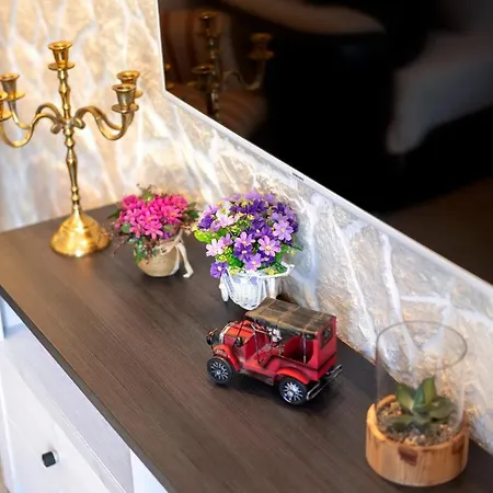 Capitis In The Center- Luxury With Swimming Pool Apartment *