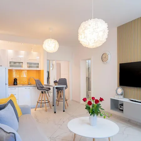 アパート Luxury Escape With Private Pool フヴァル