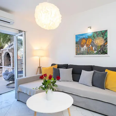 Luxury Escape With Private Pool アパート *